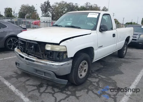 1999 Chevrolet Silverado 2500 z USA, uszkodzony, nr VIN 1GCGC24UXXE205188